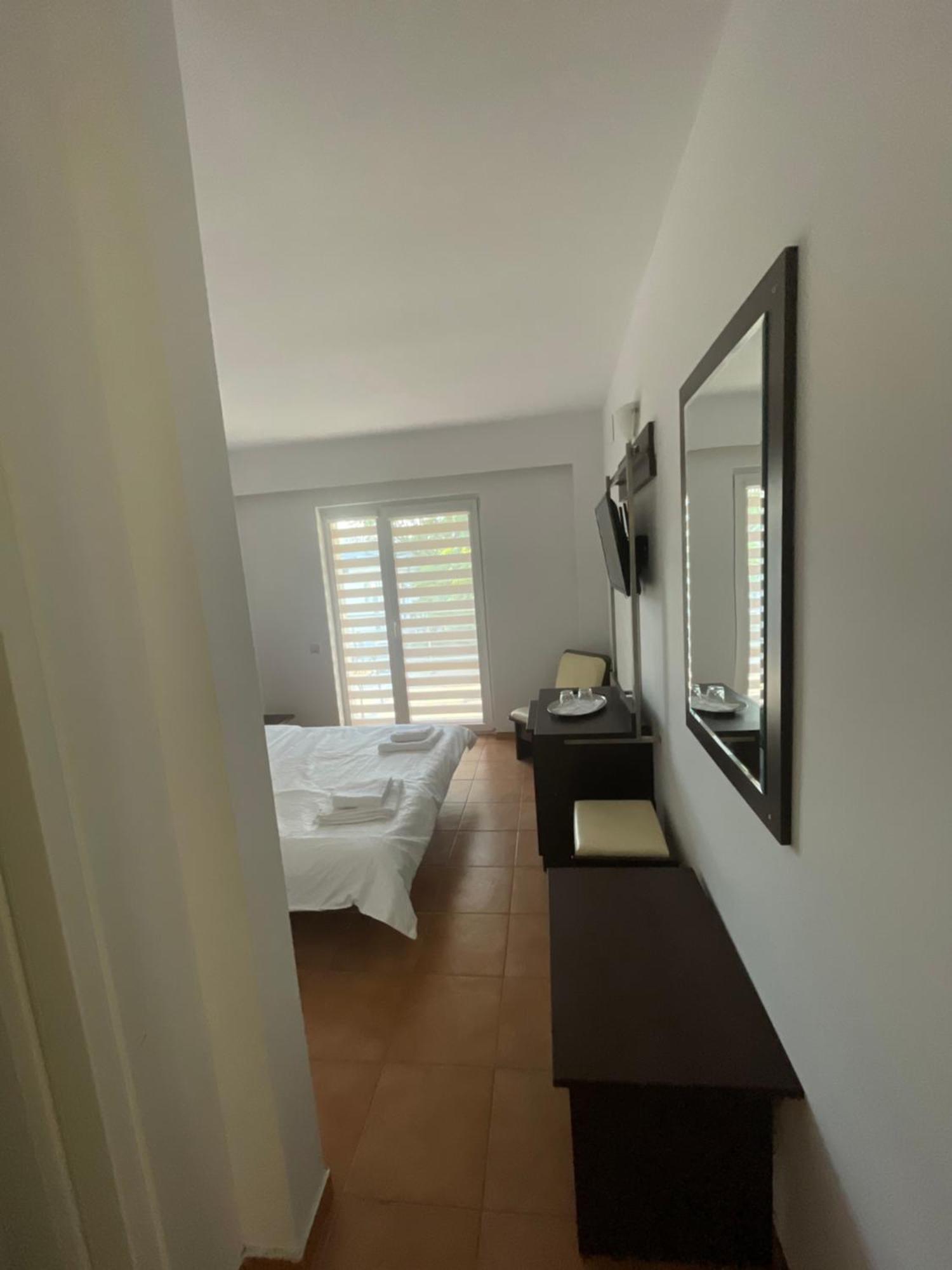 Dekor Hotel Costinesti Exterior photo
